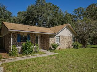 1 Quail Ridge Dr, Beaufort, SC 29906