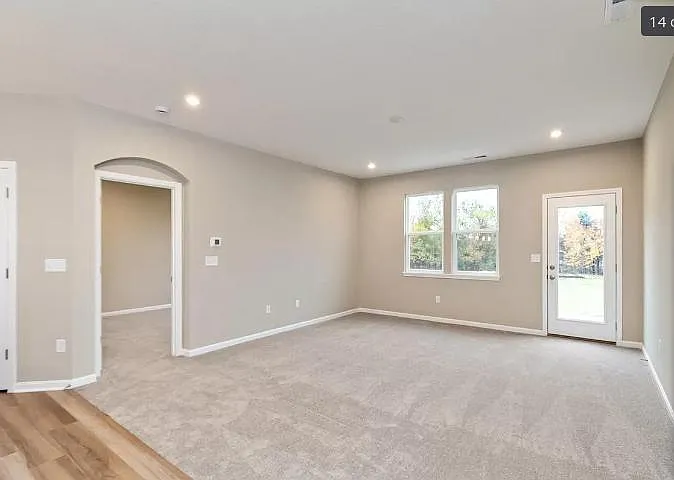 10309 Gateway Dr — Photo 15