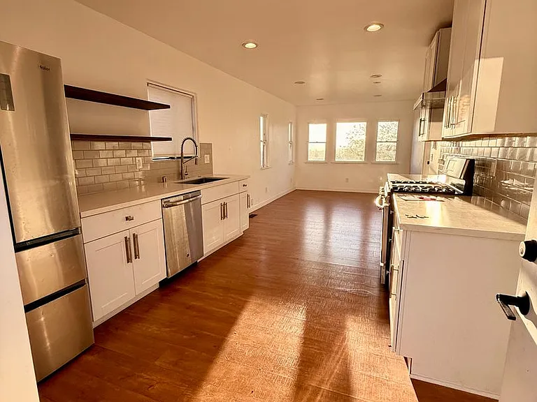 1343 Quintero St — Photo 2