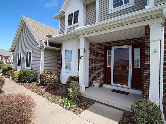 3rd image of 17 Cadence Ct