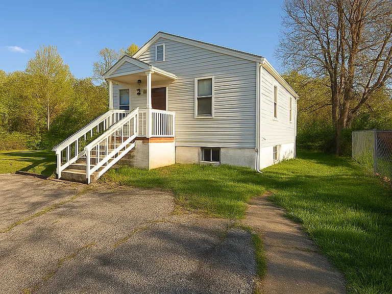8534 Jane Ave — Photo 1
