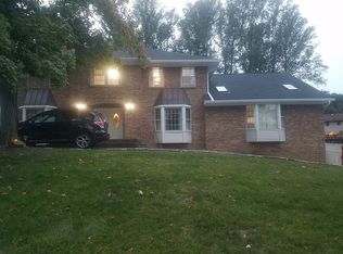 86 S Powdermill Rd, Morris Plains, NJ 07950