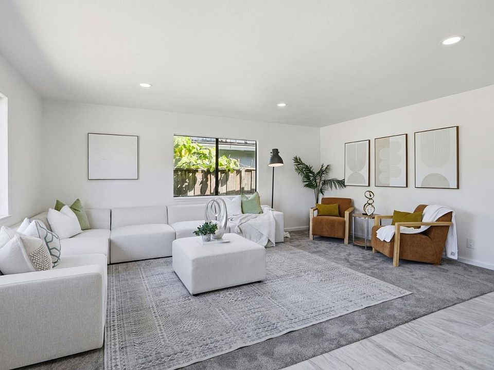 1st image of 2624 Othello Ave