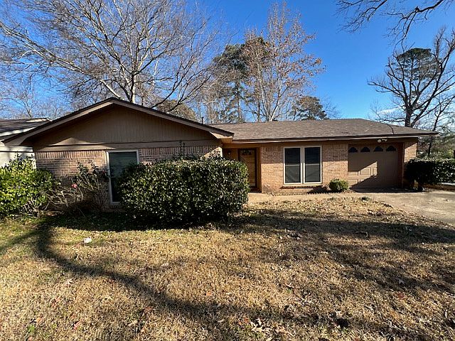 1st image of 24 Wylie Dr