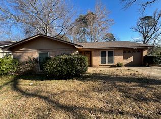 24 Wylie Dr, Longview, TX 75602