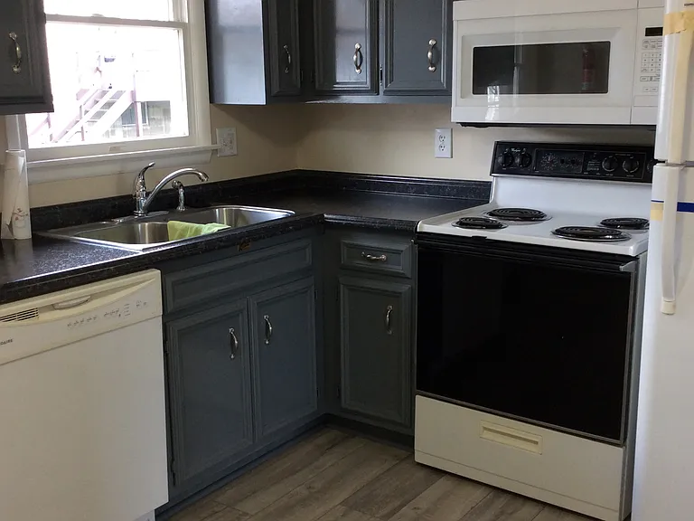 6 Pine Dr #6 — Photo 3