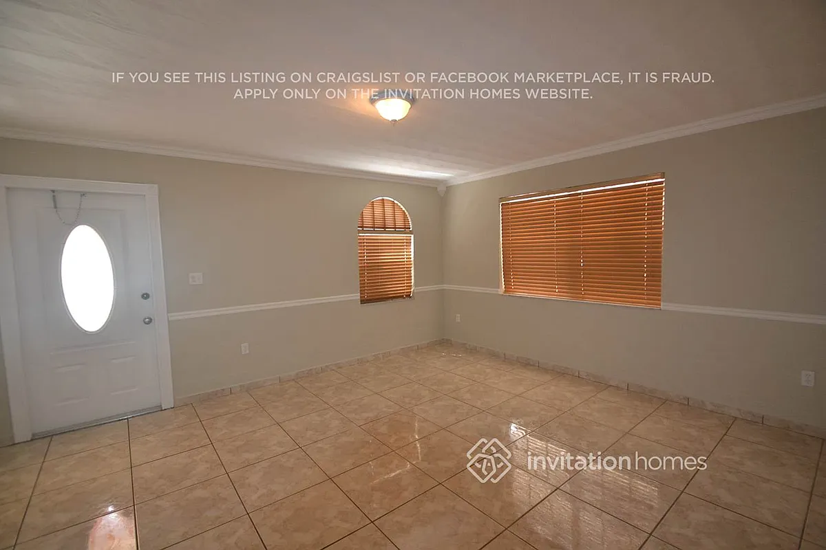 Building Photo - 6545 SW 29th St