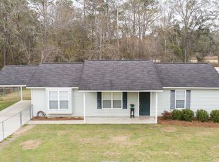 174 Red Maple Cir, Moultrie, GA 31768