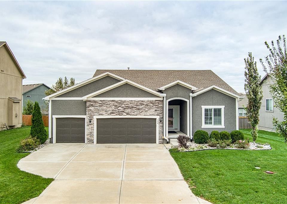 1st image of 108 SW Ayden Ln