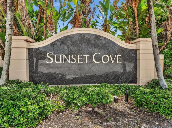 10180 NW 5th Street, Plantation, FL 33324