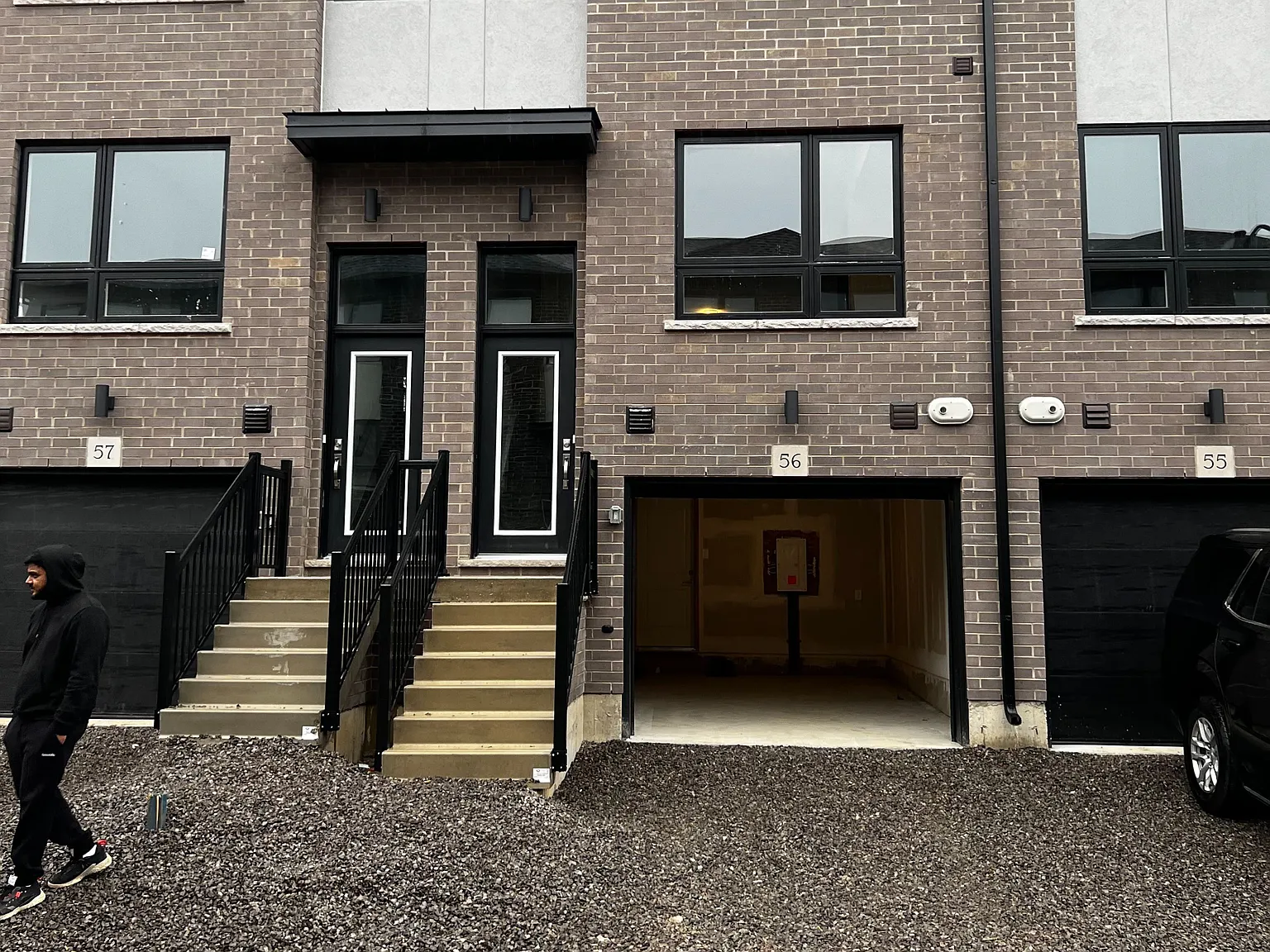 1 bed, $700 — Photo 1