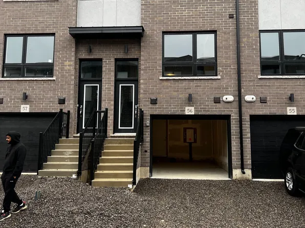 720 Grey St, Brantford, ON