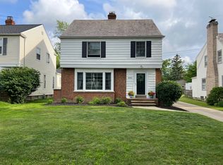 4046 Silsby Rd, University Heights, OH 44118