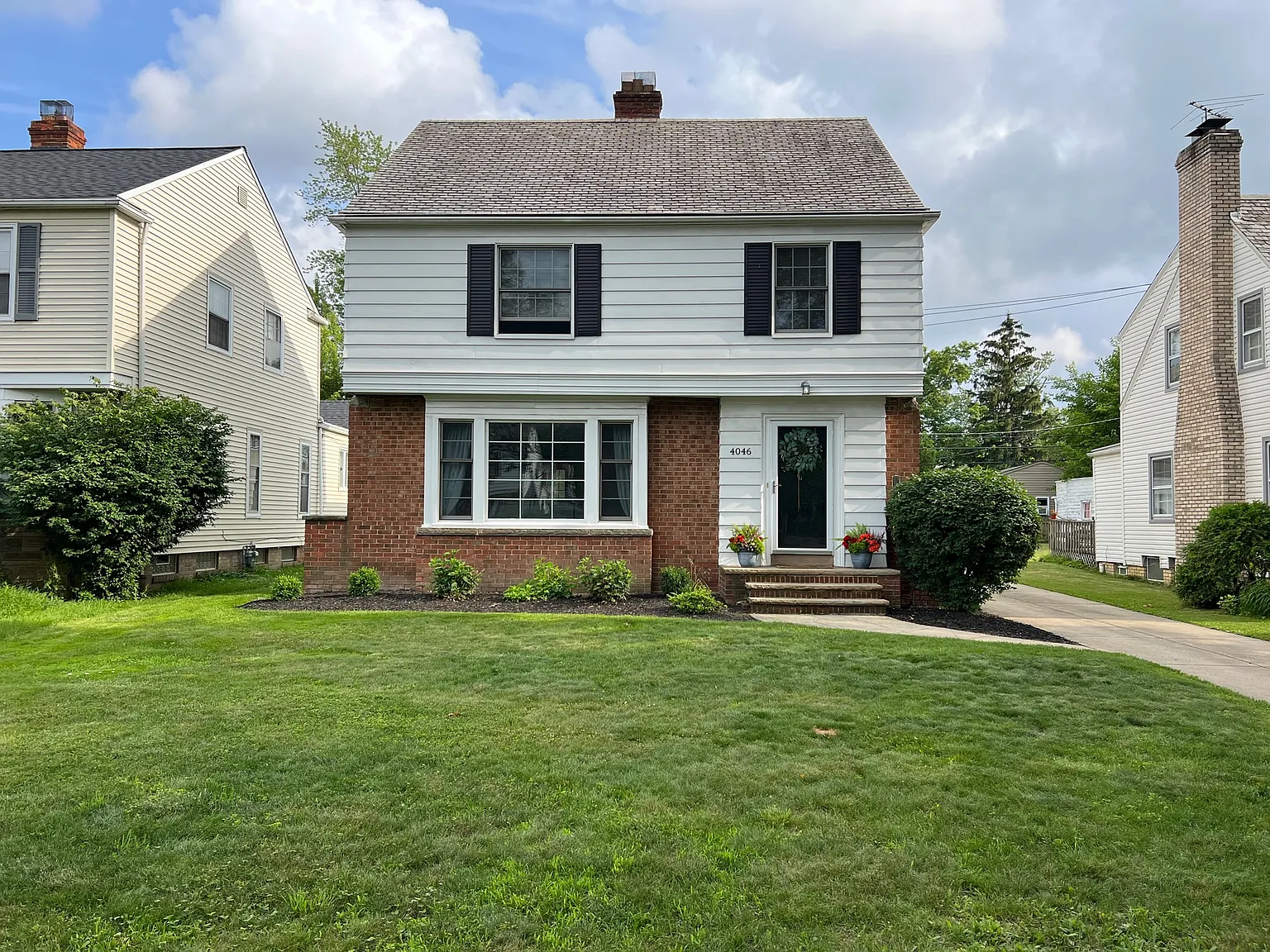 4046 Silsby Rd photo 1