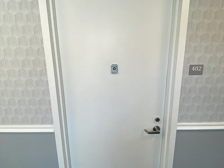 3100 Bergenline Ave #402 — Photo 36