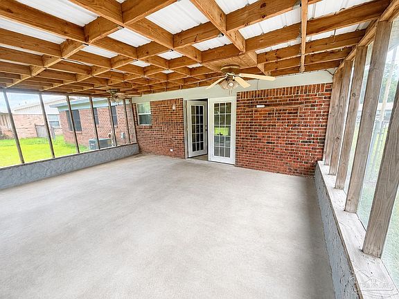 4th image of 4373 Pine Villa Cir