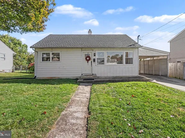 110 Cumberland Dr, Camp Hill, PA 17011