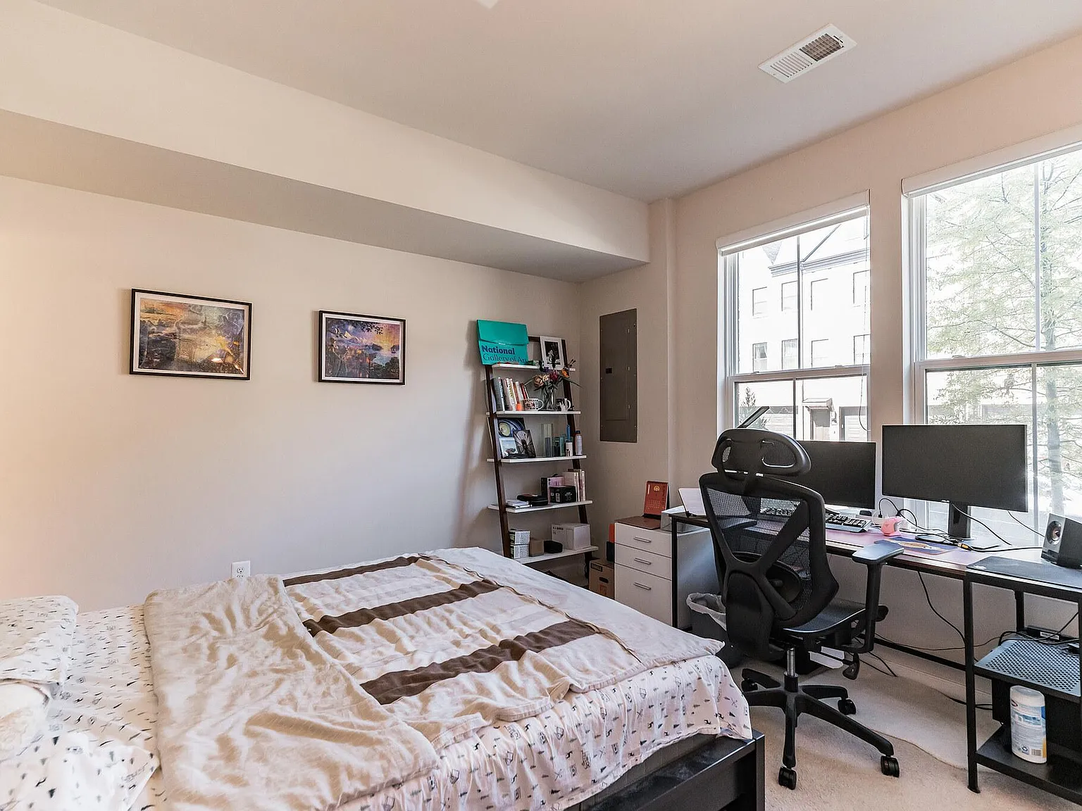 3057 Alan Shepard St — Photo 4