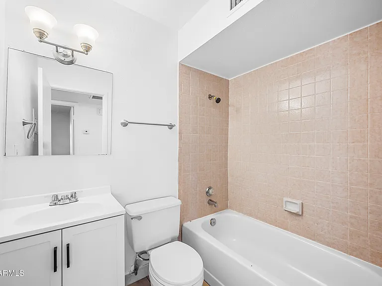 15601 N 27th St #46 — Photo 14