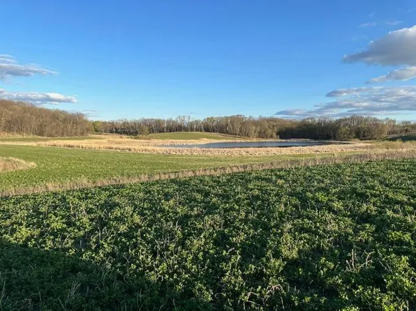 3 Lakeway Dr, Pelican Rapids, MN 56572