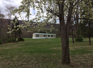 158 Buskirk Ln, Saylorsburg, PA 18353