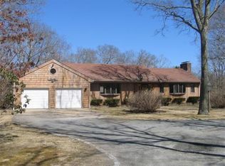 4 Beech Tree Lndg, Oak Bluffs, MA 02557