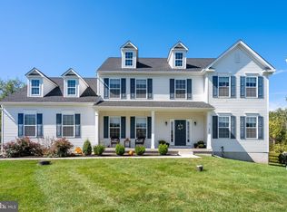 1867 Candlewyck Lane Grn, Green Lane, PA 18054