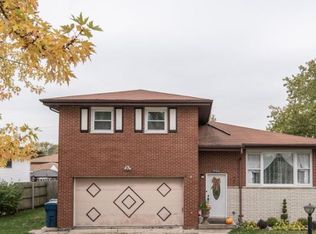 10446 S 80th Ct, Palos Hills, IL