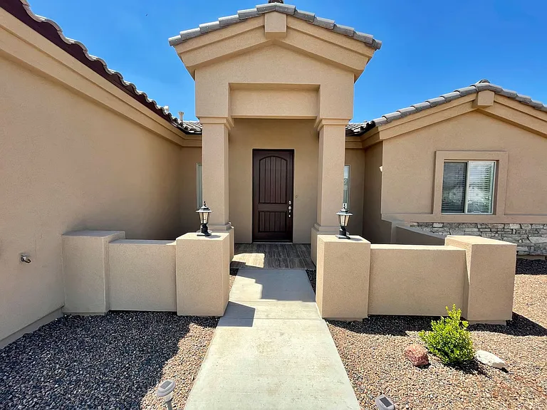 3686 Richie Dr — Photo 4