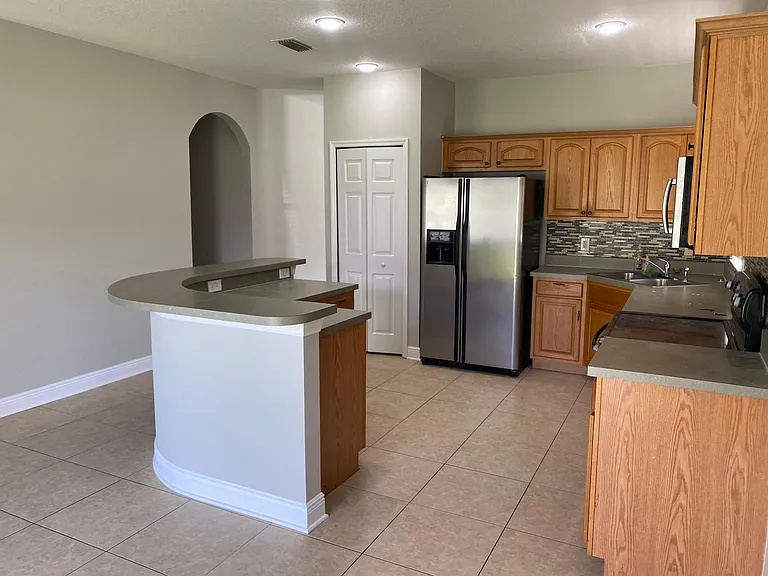 656 Fern Lake Dr — Photo 9