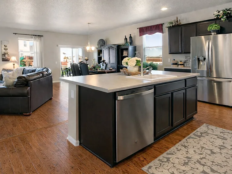 6782 Grainery Rd — Photo 4