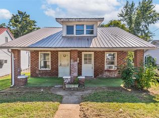 120 E Oak St, Scottsville, KY 42164