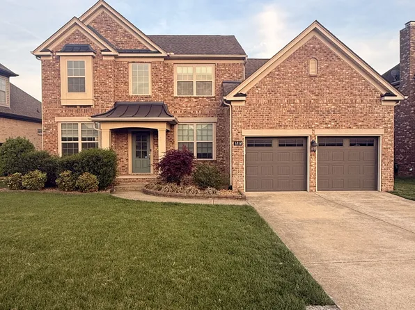1212 Stockwell Dr, Murfreesboro, TN 37128