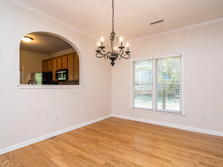 1010 Mica Lamp Ct — Photo 9