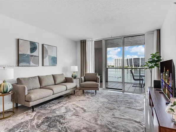 18100 N Bay Rd #709, North Miami Beach, FL 33160