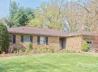 2010 S Sussex Dr, Bloomington, IN 47401