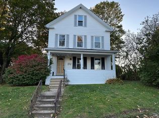 96 Mechanic St, Spencer, MA 01562