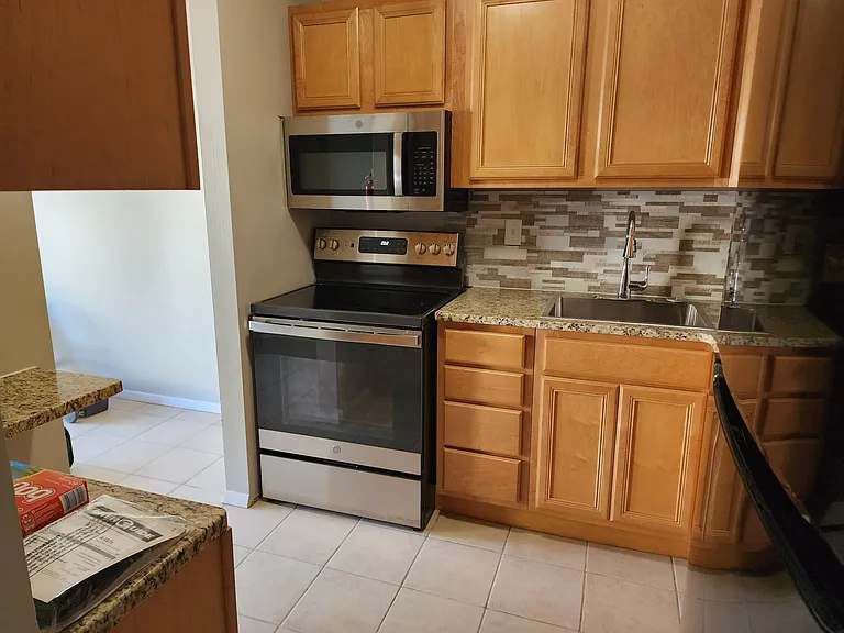 3579 Kenbrooke Ct — Photo 6