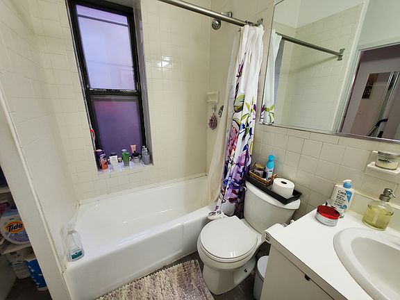4th image of 57 Westland Ave #13