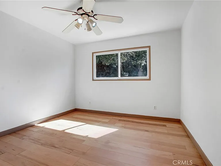 6904 Royer Ave — Photo 8