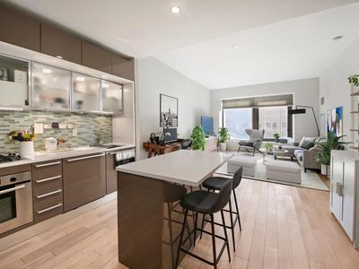 75 Wall St APT 27B, New York, NY, 10005