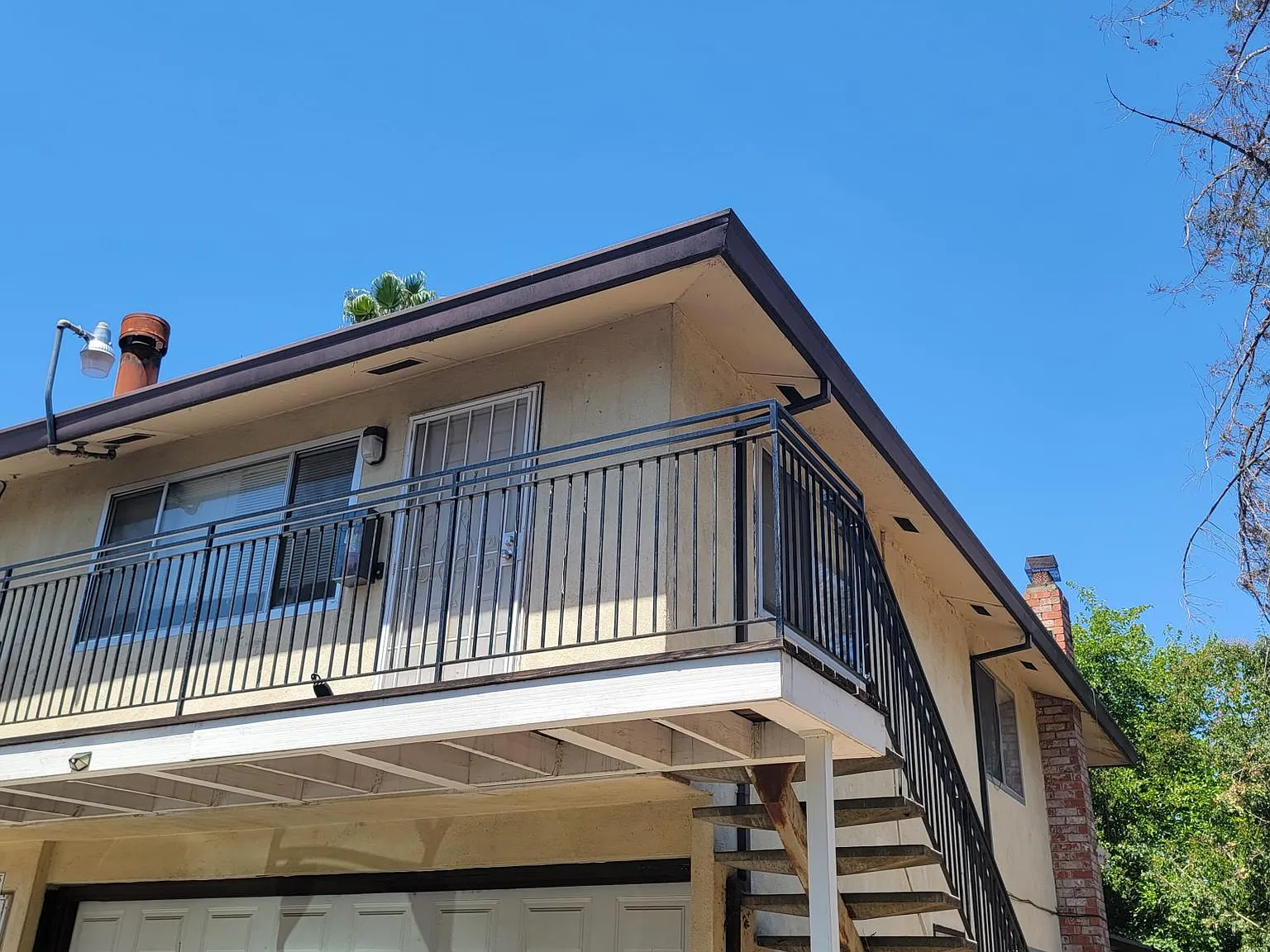 2 bed, 950 sqft, $1,695 — Photo 2