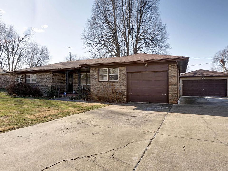 1st image of 611 John F Kennedy Dr