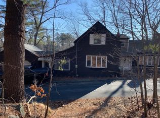 10 Oak Rd, Middleton, MA 01949