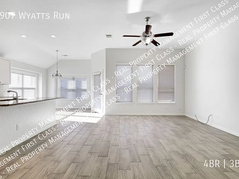 8907 Wyatts Run — Photo 5