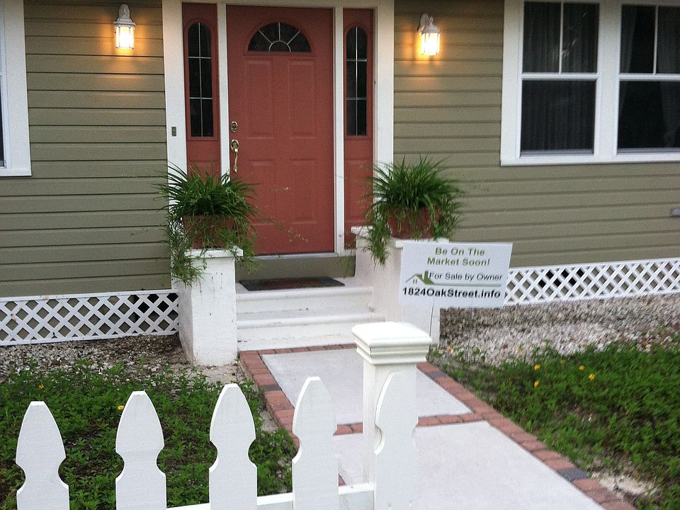 1st image of 1824 Oak St