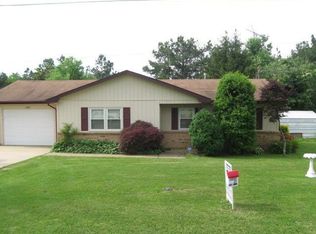 1225 Magnolia Rd, Jonesboro, AR 72401