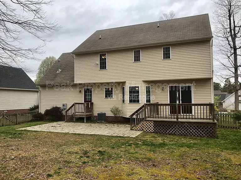 12003 Stamford Rd — Photo 20