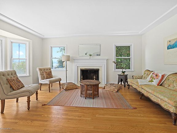 5th image of 5903 Meridian St