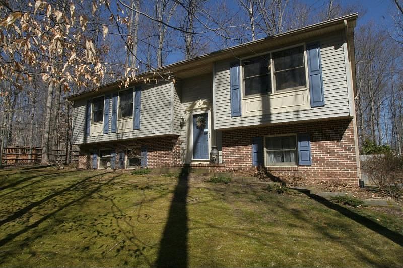1st image of 10403 Chesterwood Dr